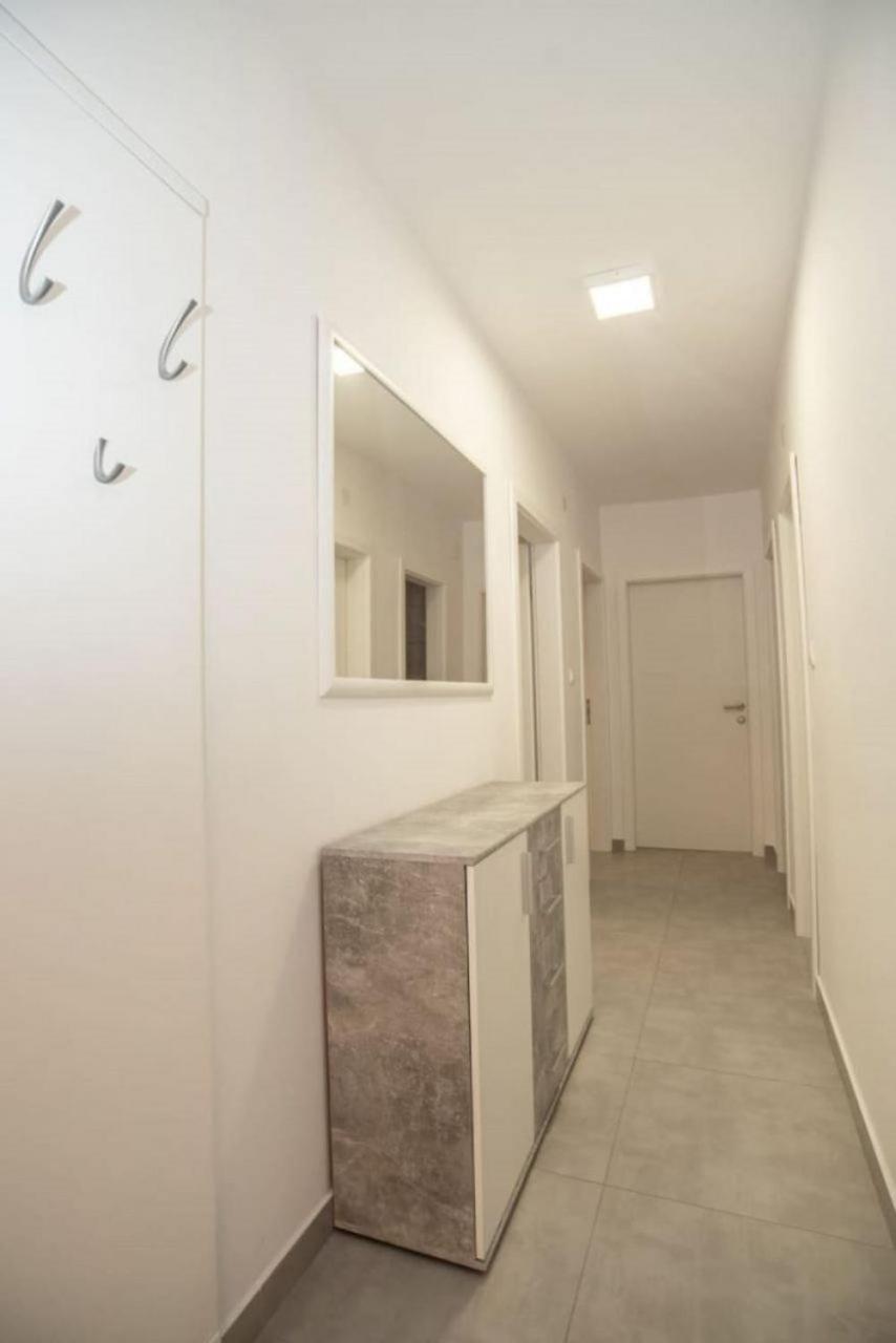 Apartments Andelko - Air Condition Baška Voda Extérieur photo